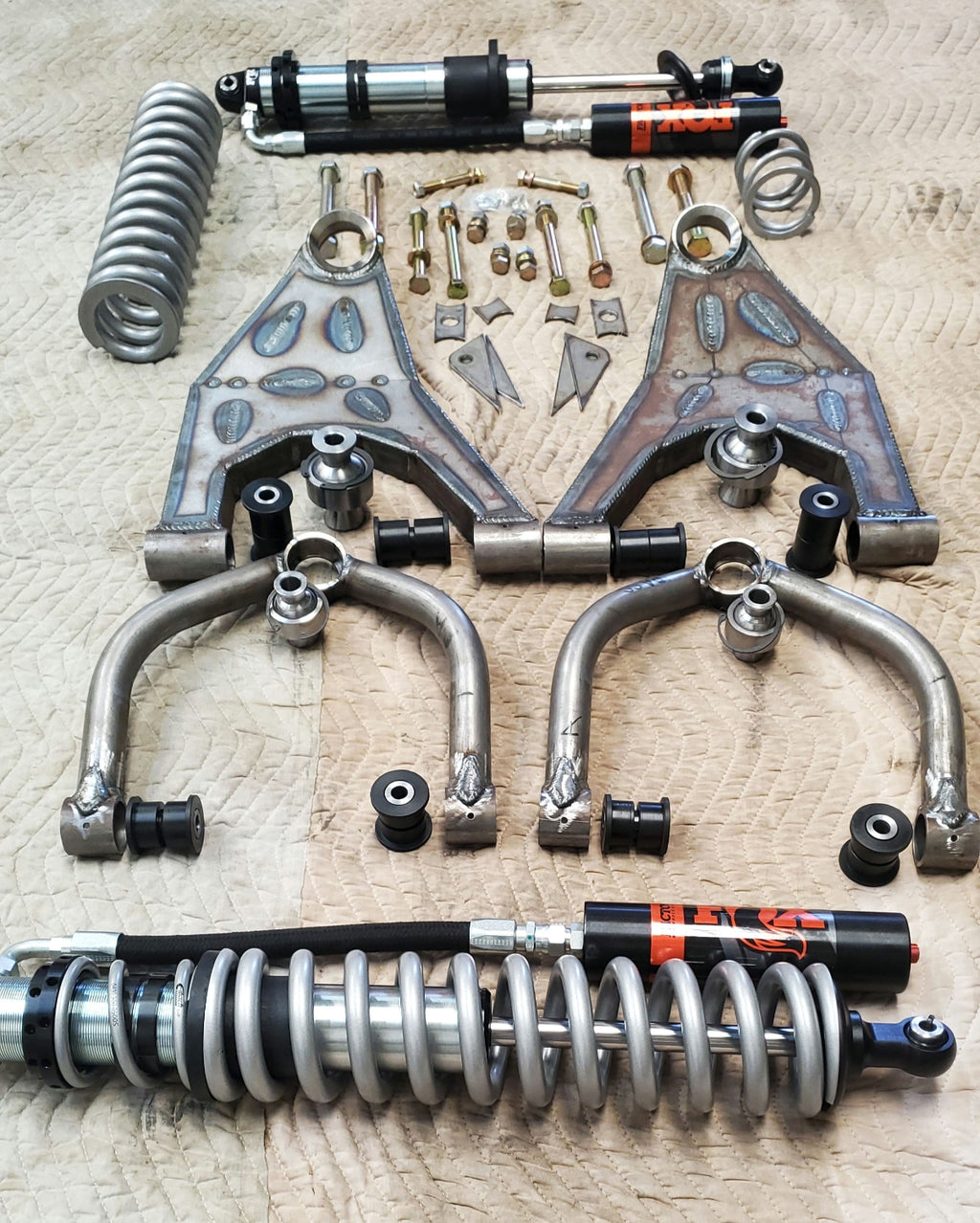 Basic 2WD Long Travel Kit image 0
