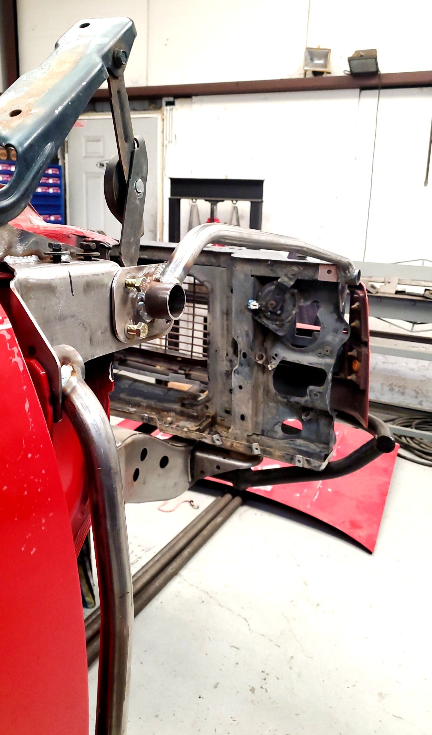 OBS Chevy Fender Mount Kit image 2