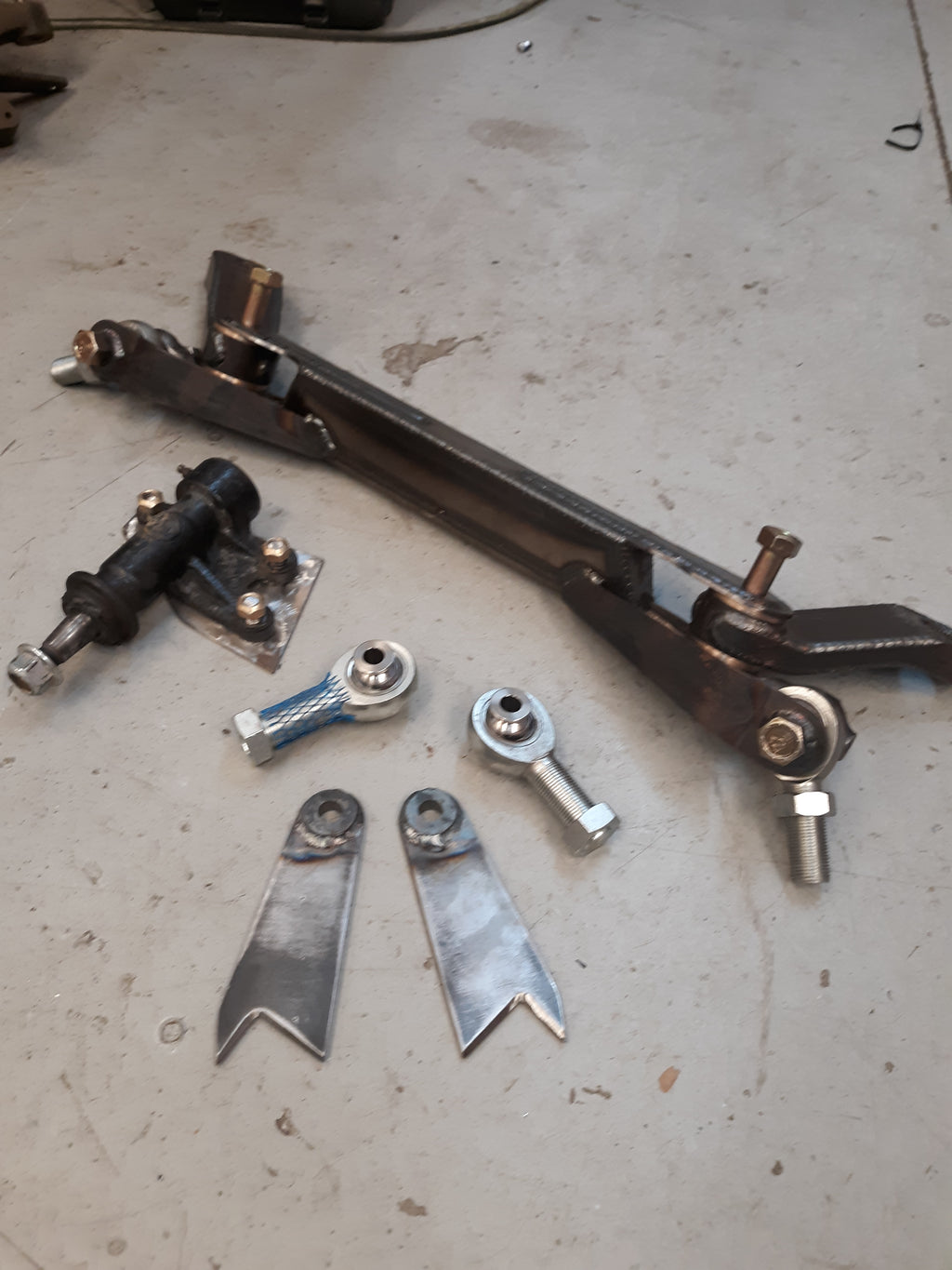 2WD Steering Kit image 0